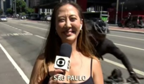 Rep Rter Da Tv Globo Sofre Tentativa De Assalto Ao Vivo E A Cores Na